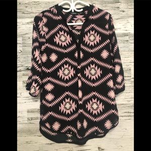 TrendSetter XS high low mid sleeve sheer tunic